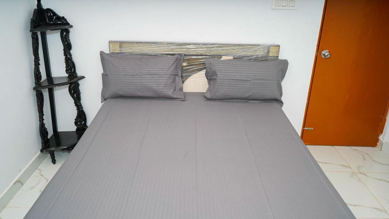 Bacardi House Hotel Chennai Bagian luar foto